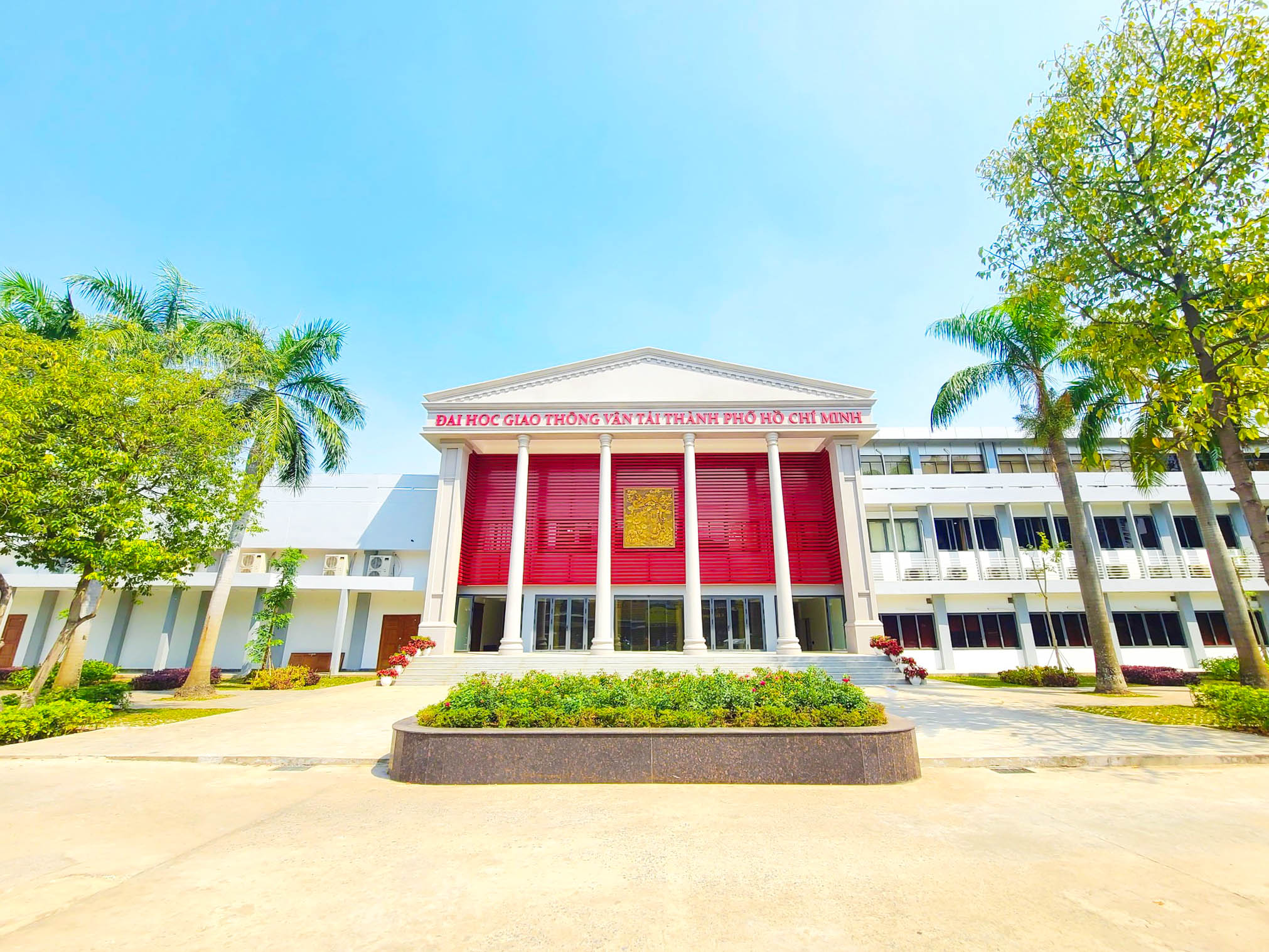 胡志明市交通运输大学招聘会